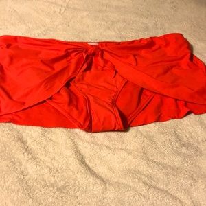 NWT Super Cute Coral Swim/Skirt Bottoms